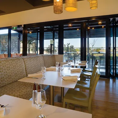 Vibe Hotel Darwin Waterfront 