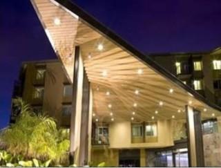 Vibe Waterfront 4* Darwin